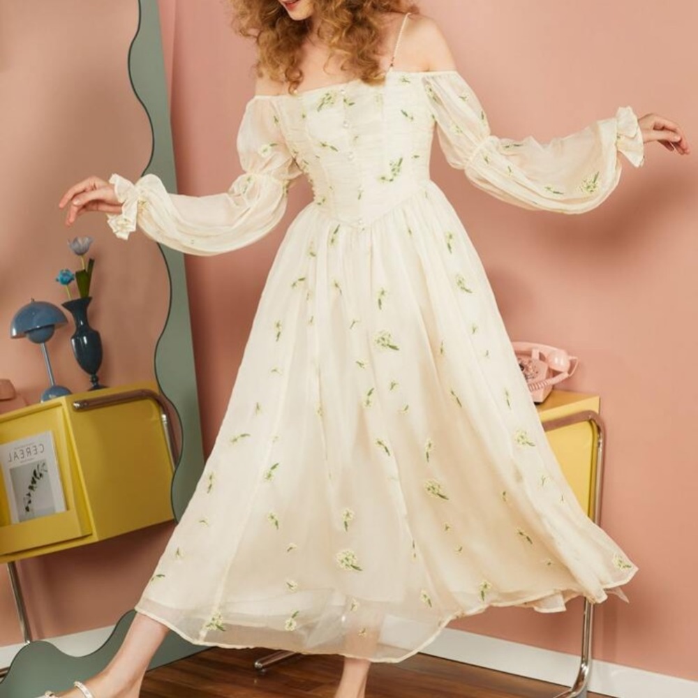 SHEIN‎ Size Xs floral embroidered famines pearls Romantic midi beige green mesh